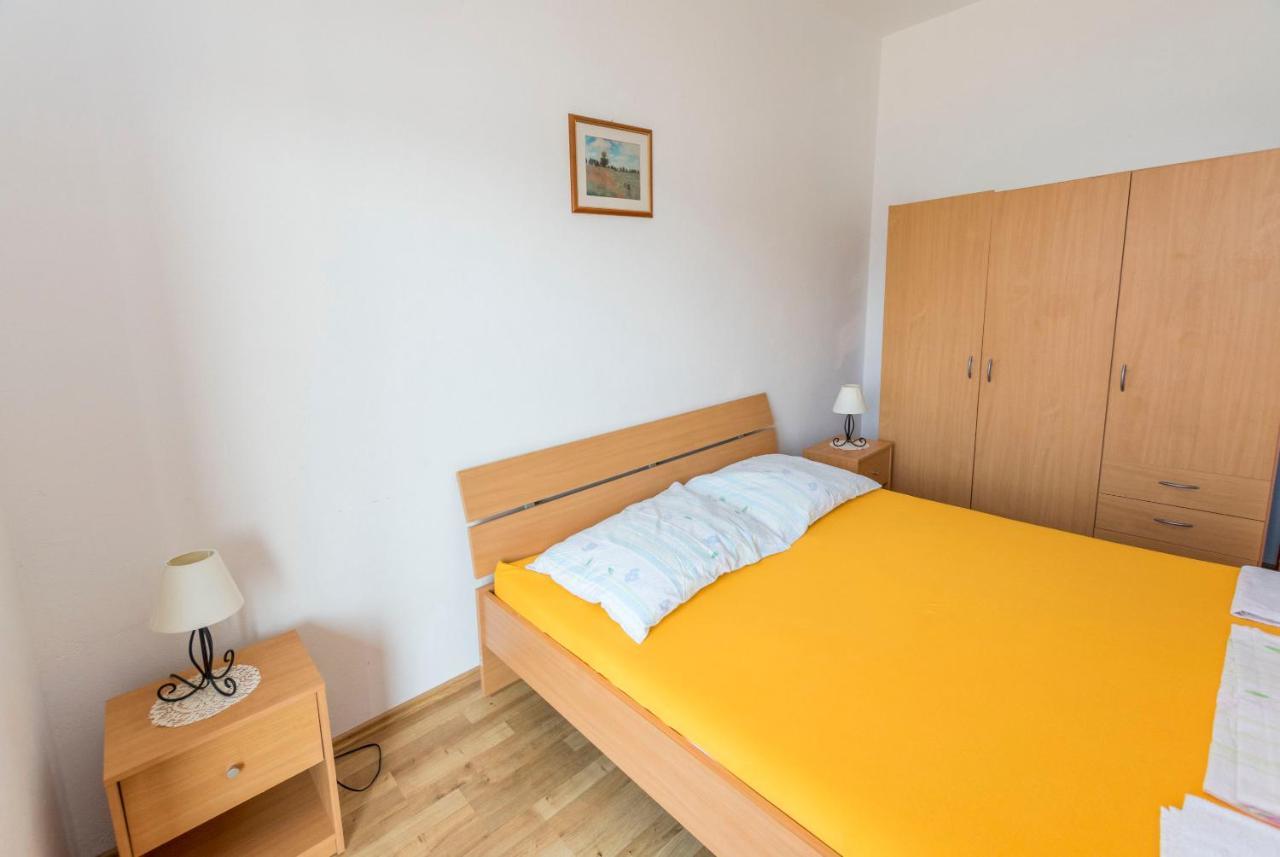 Apartments Ivana Primošten Zewnętrze zdjęcie